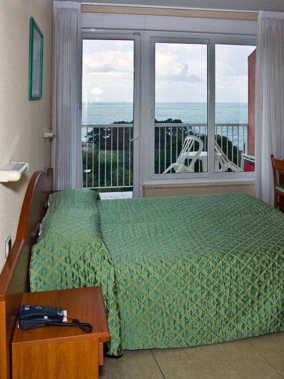 Hotel Cristallo Lerici Phòng bức ảnh
