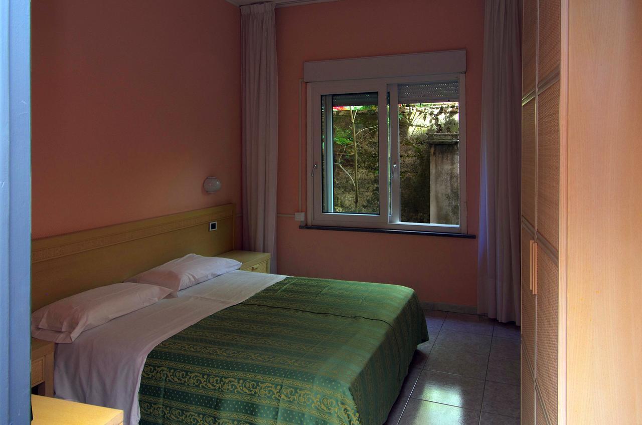 Hotel Cristallo Lerici Ngoại thất bức ảnh