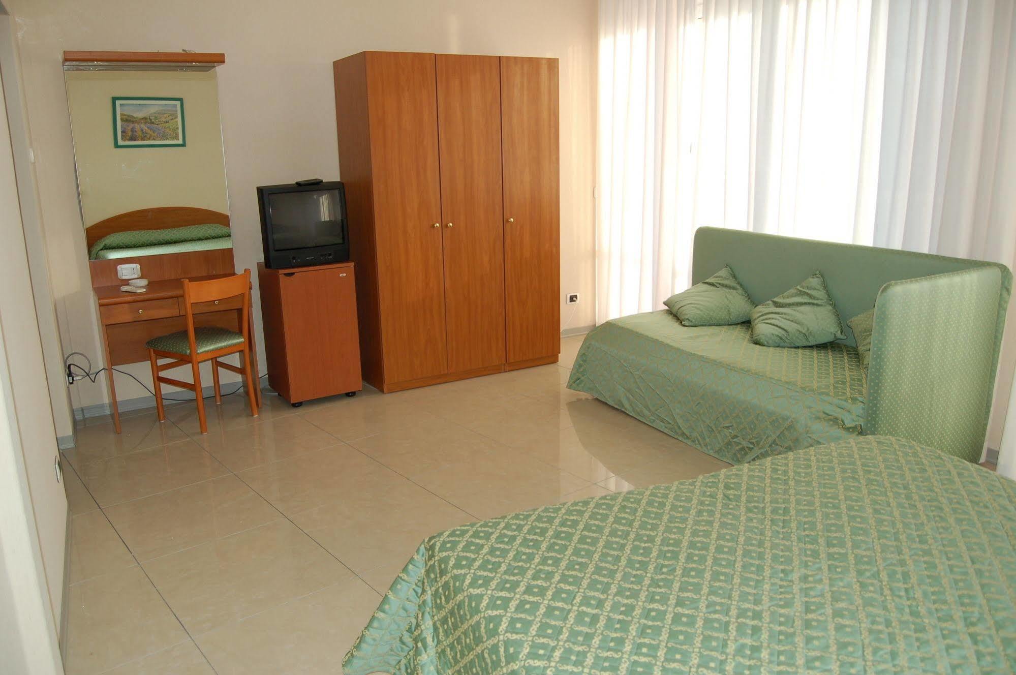 Hotel Cristallo Lerici Ngoại thất bức ảnh