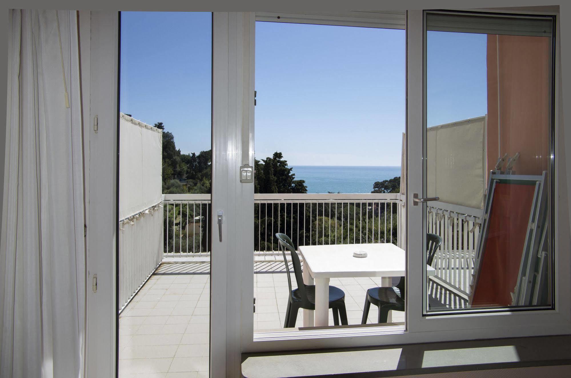 Hotel Cristallo Lerici Ngoại thất bức ảnh