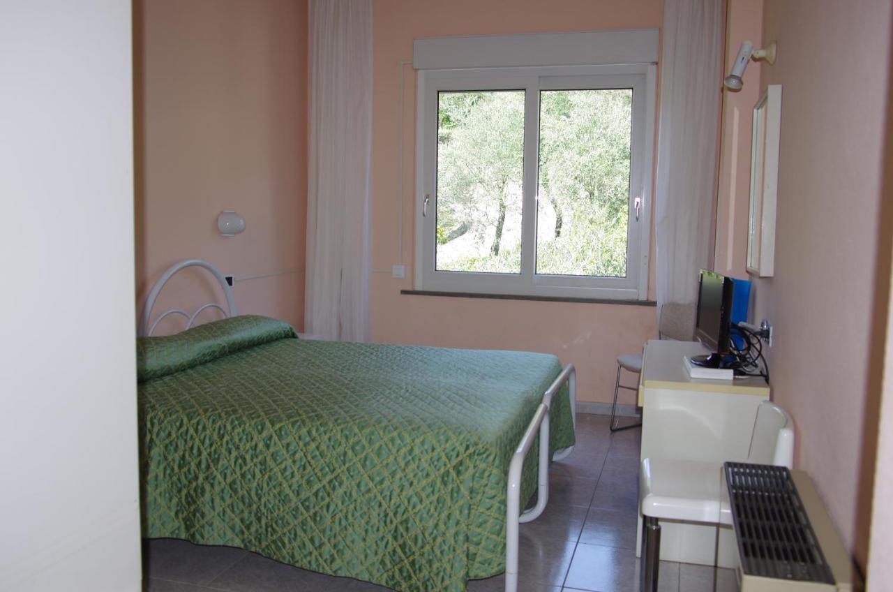 Hotel Cristallo Lerici Ngoại thất bức ảnh